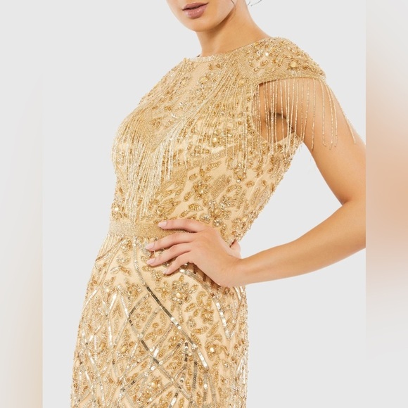 MAC DUGGAL Gold Embellished Fringe Cap Sleeve Trumpet Gown 10 - Picture 4 of 13